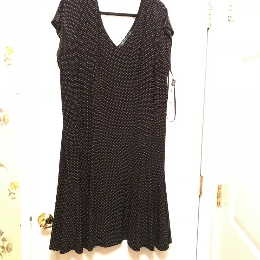 Women’s Lauren dress black with white dots